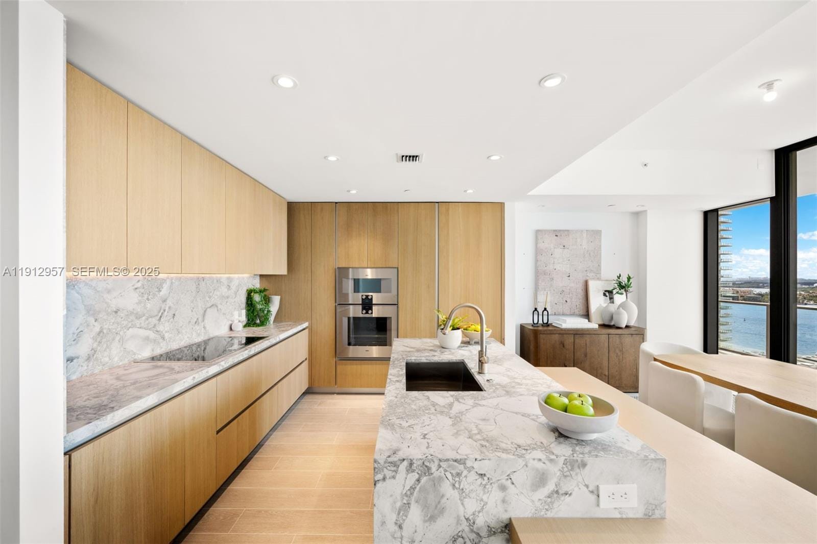 500 Alton Road 2303, Miami Beach, FL 33139 photo 11