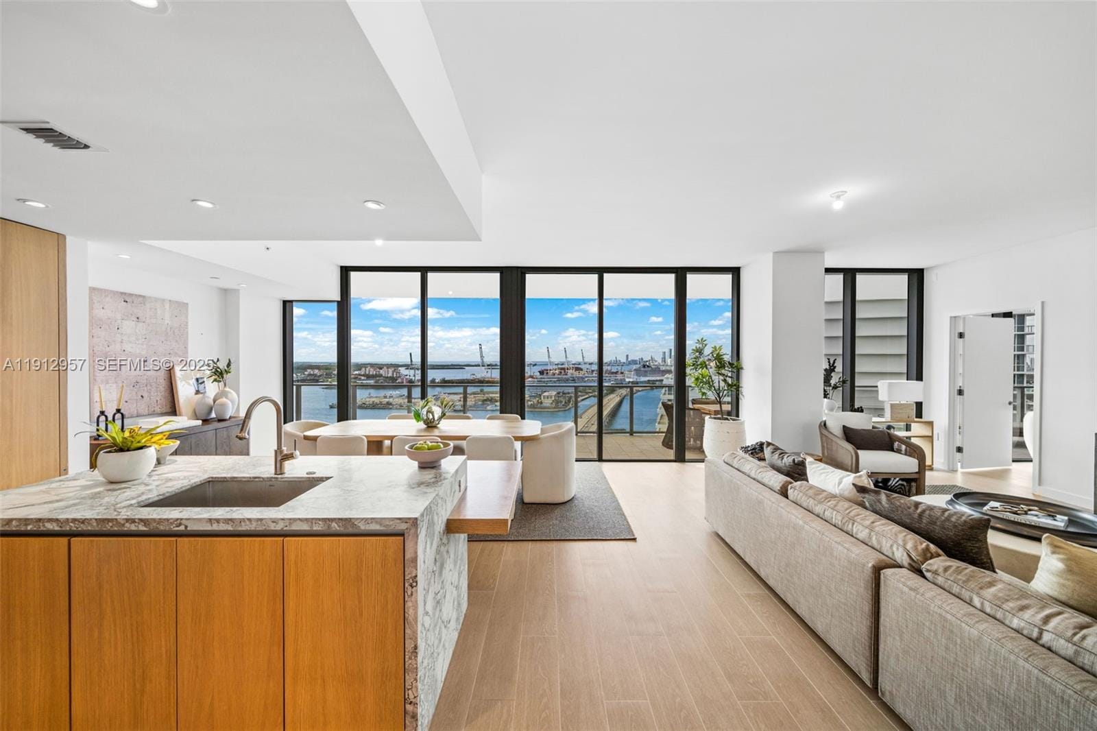 500 Alton Road 2303, Miami Beach, FL 33139 photo 15