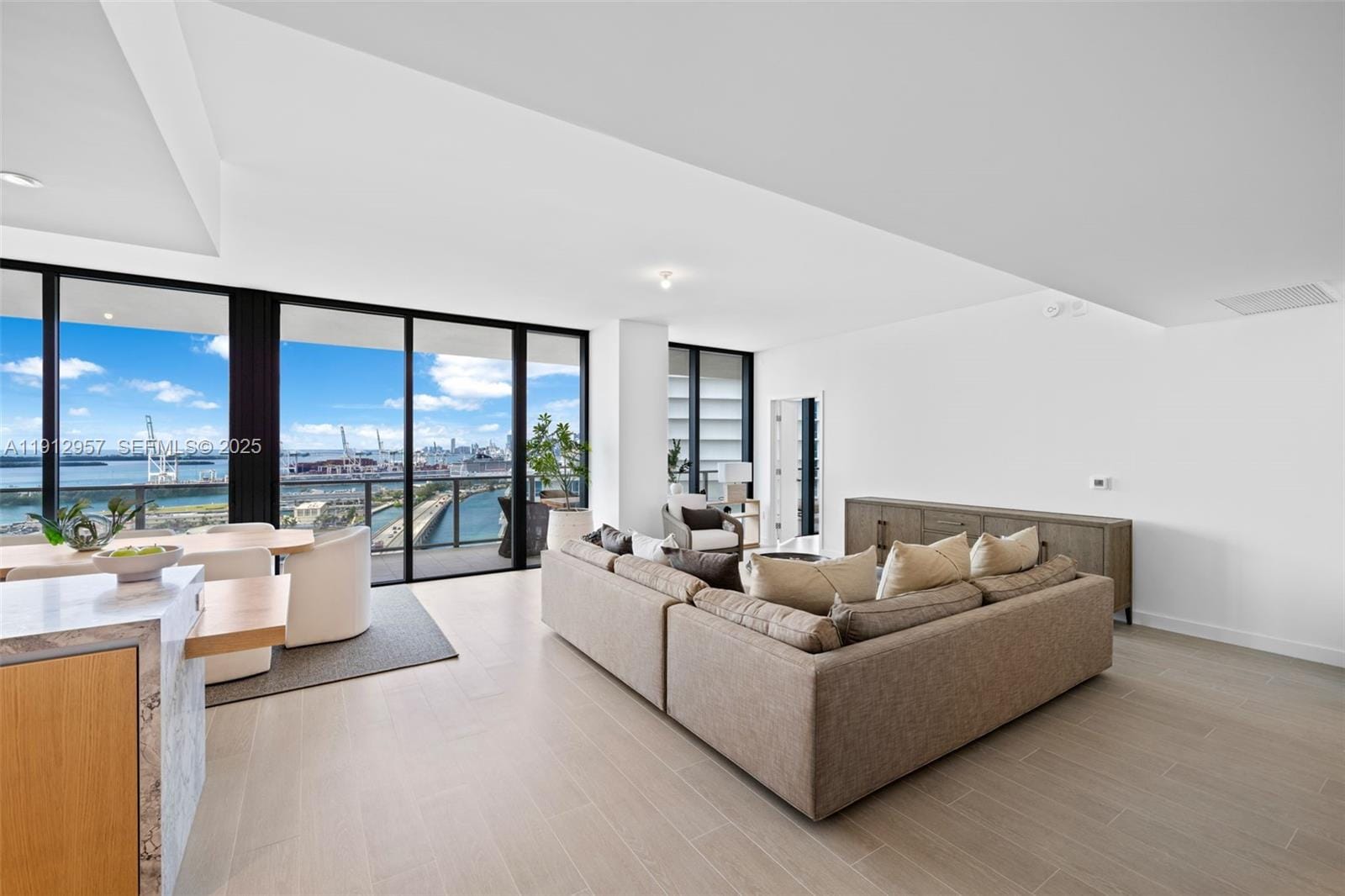 500 Alton Road 2303, Miami Beach, FL 33139 photo 4