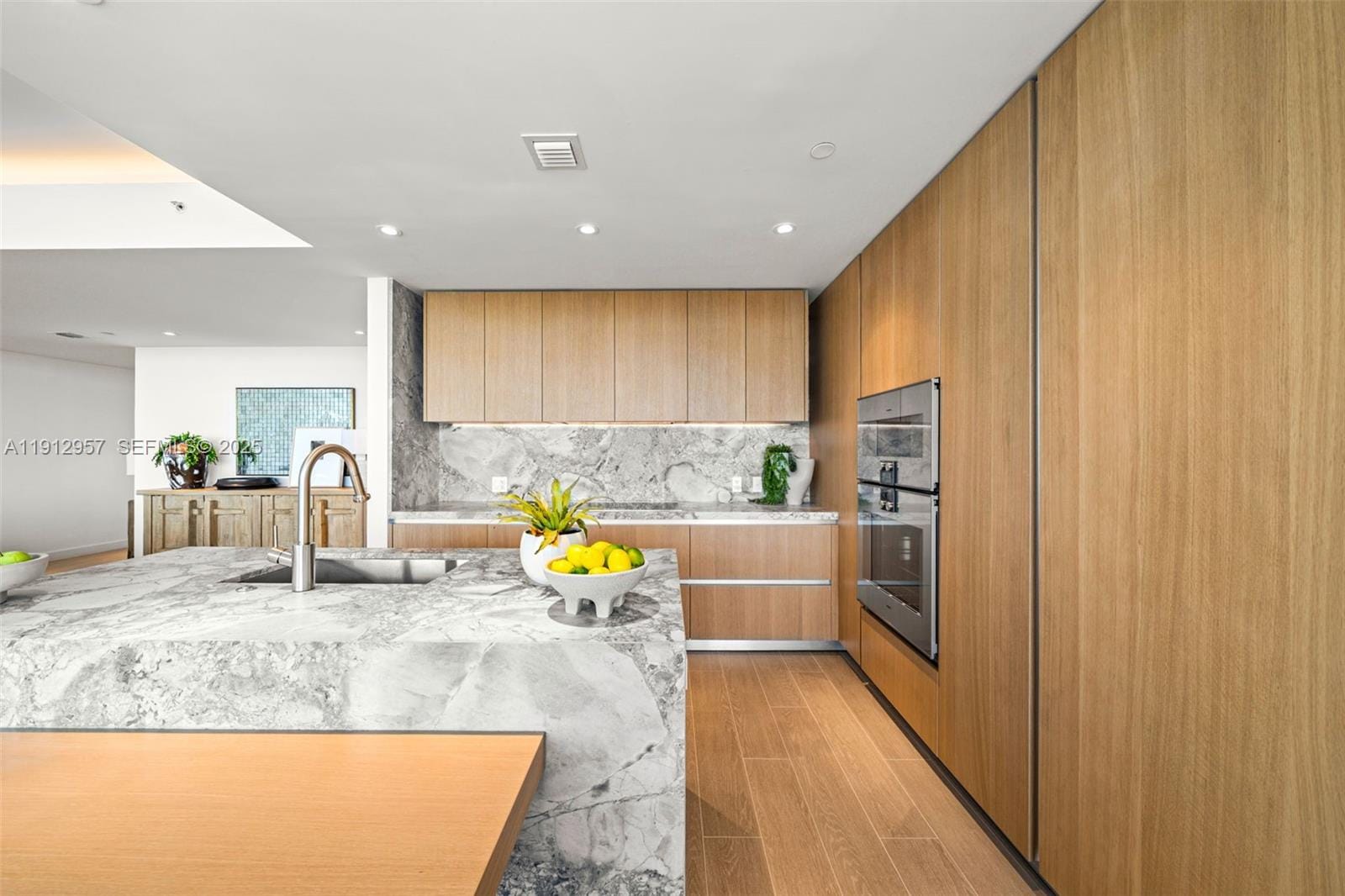 500 Alton Road 2303, Miami Beach, FL 33139 photo 10