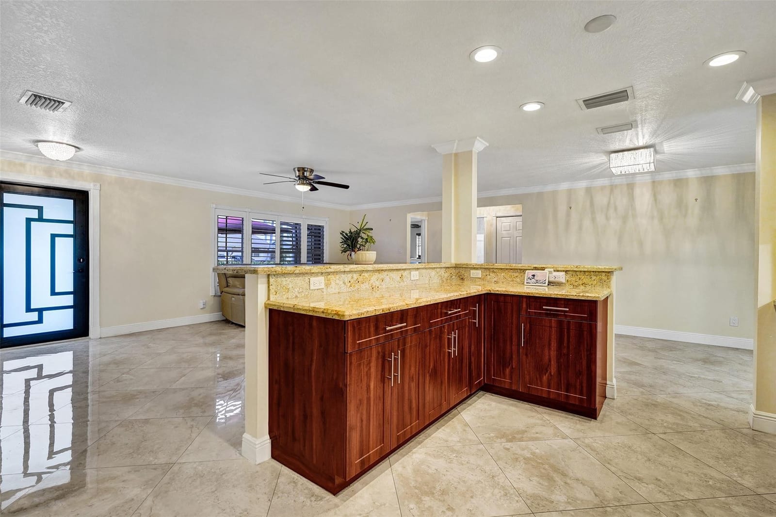 10216 NW 83rd Street — photo 11