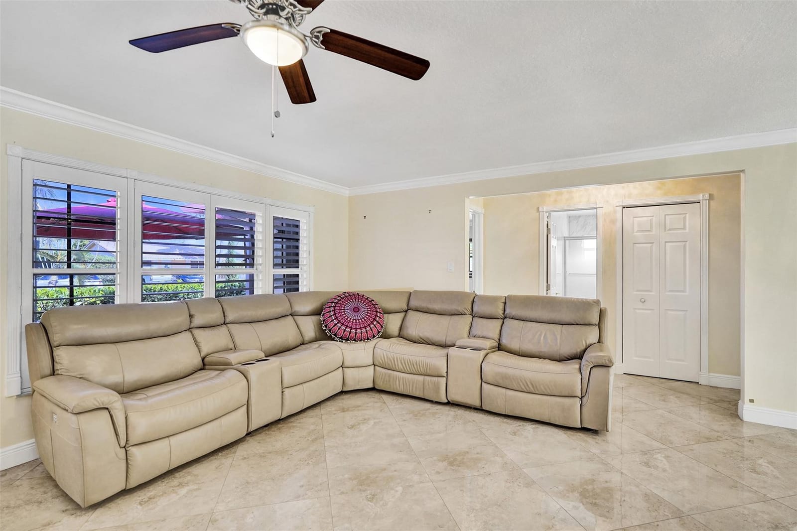 10216 NW 83rd Street — photo 12