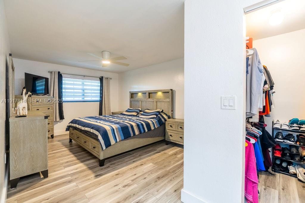 929 NE 199th Street 203, Miami, FL 33179 photo 14