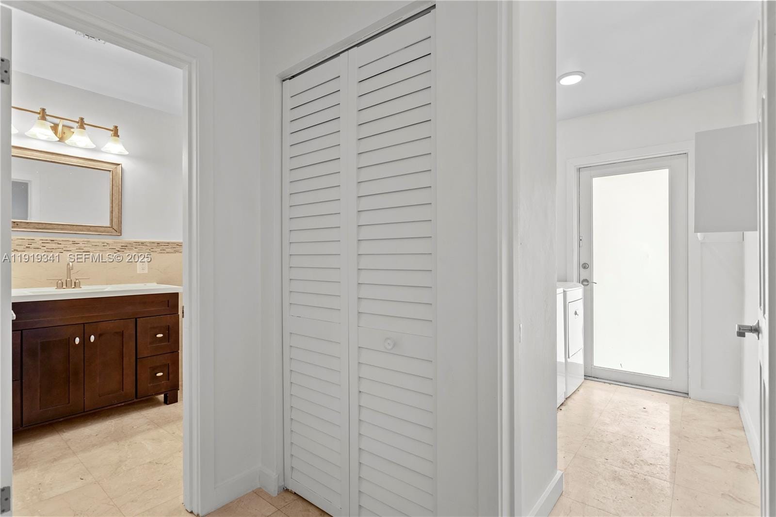 9940 SW 62nd Street — photo 11