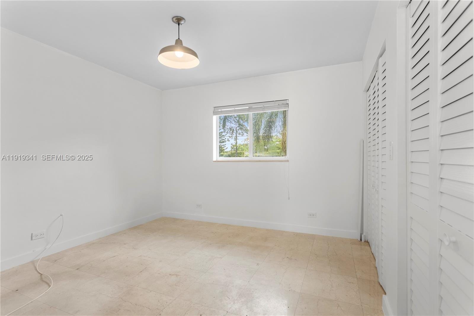 9940 SW 62nd Street — photo 10