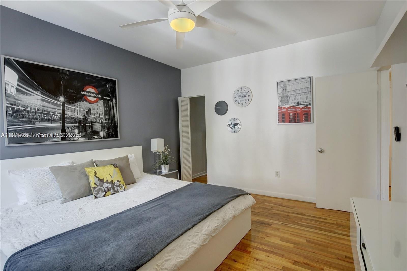 1127 Euclid Avenue 206 — photo 11