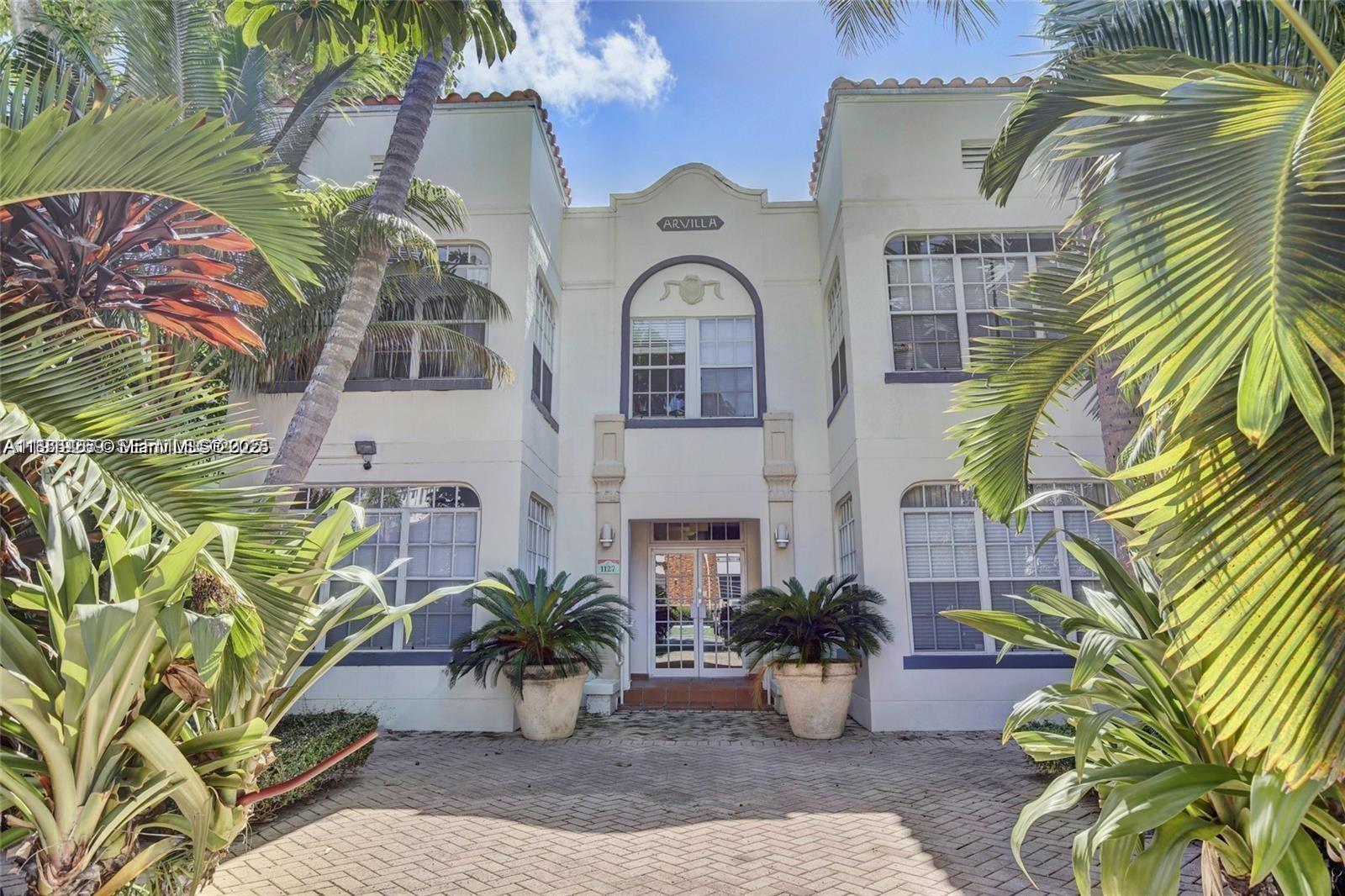 1127 Euclid Avenue 206