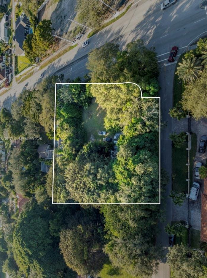 8200 Sunset Drive, Miami, FL 33143