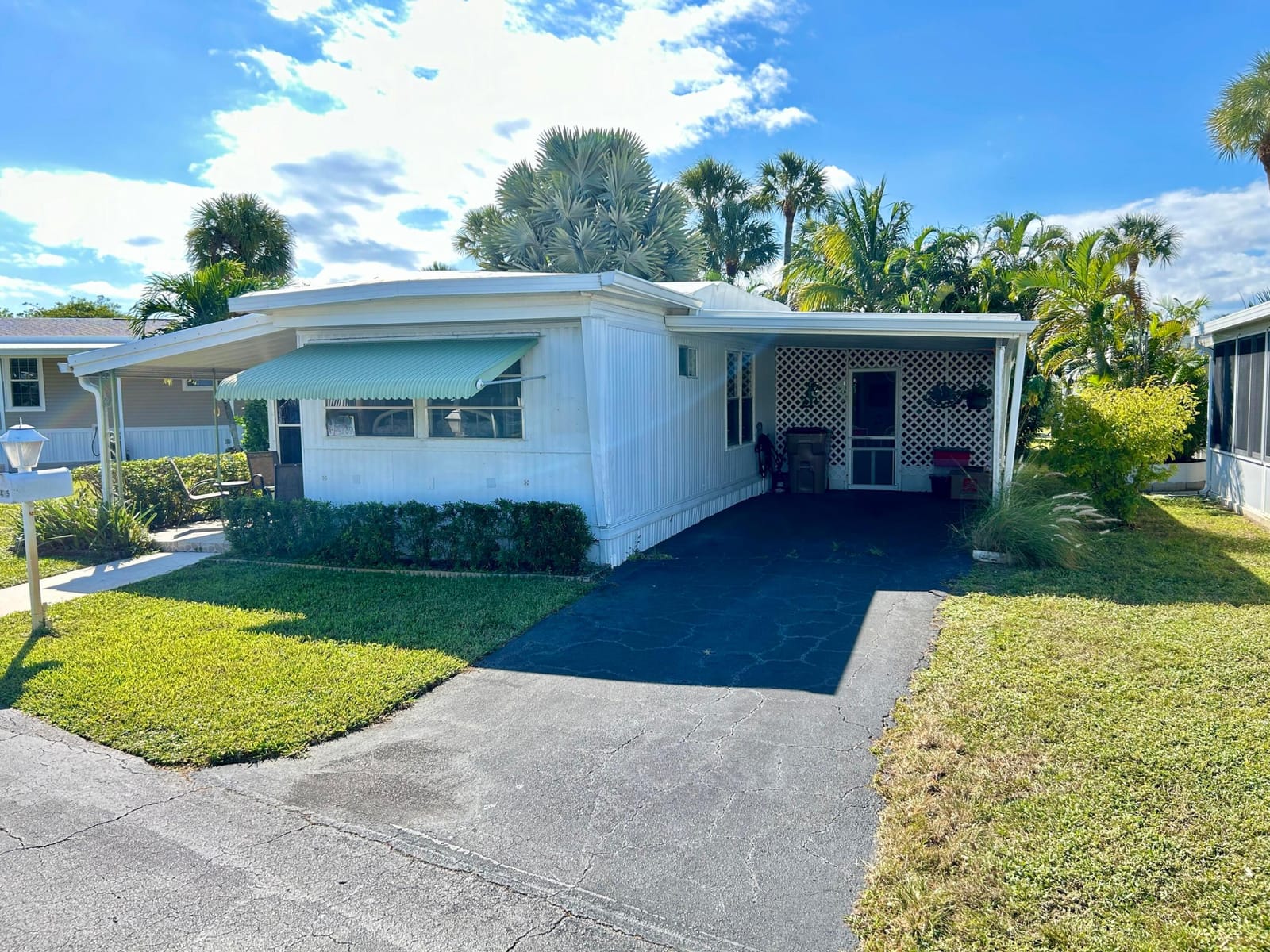 425 E Bougainvillea Drive — photo 3