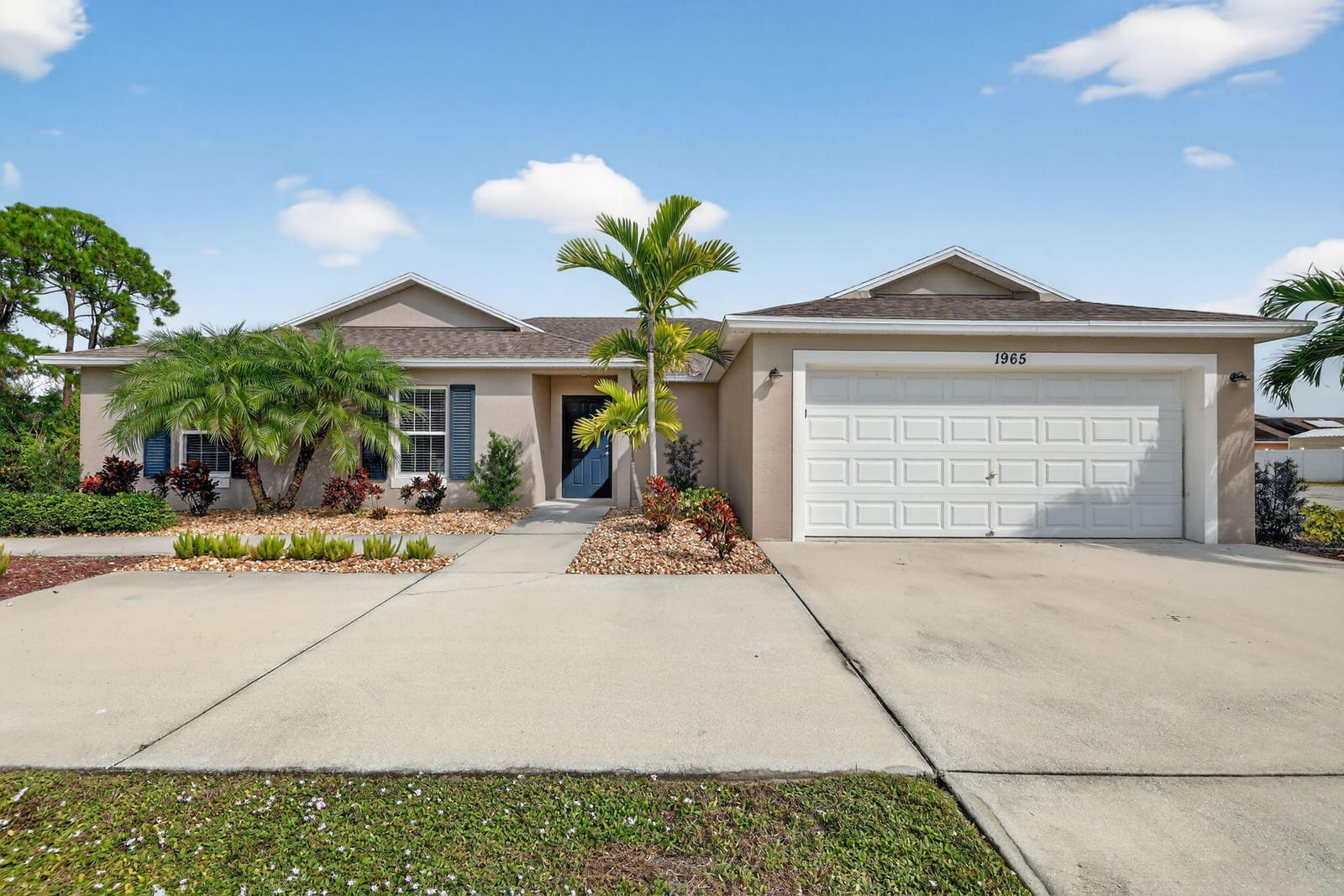 1965 SW Bayshore Boulevard, Port St. Lucie, FL 34984