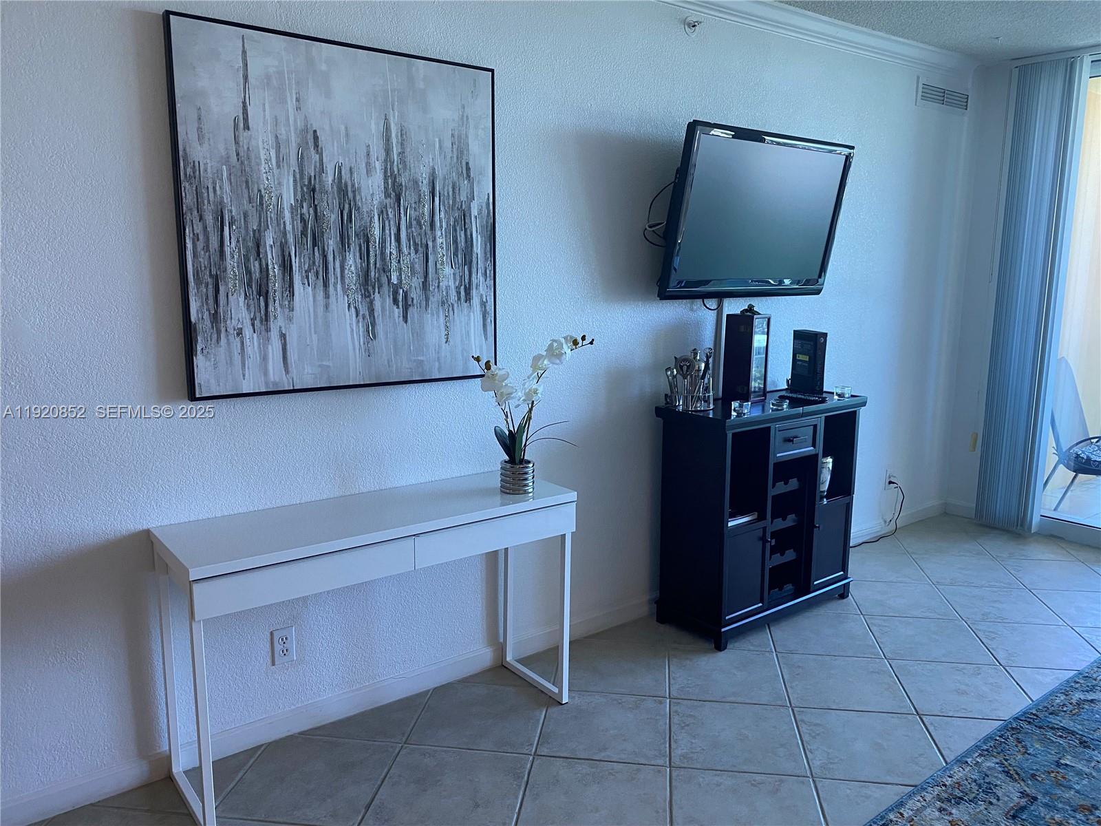 2501 S Ocean Drive 828 — photo 12