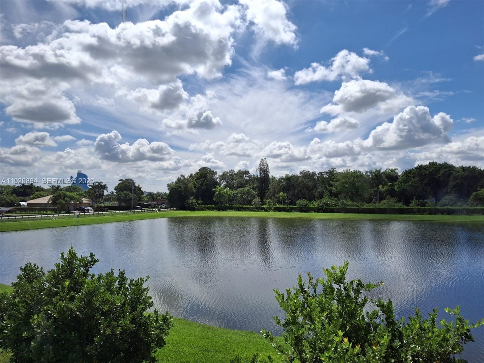 5896 Mustang Manor, Davie, FL 33314 photo 4