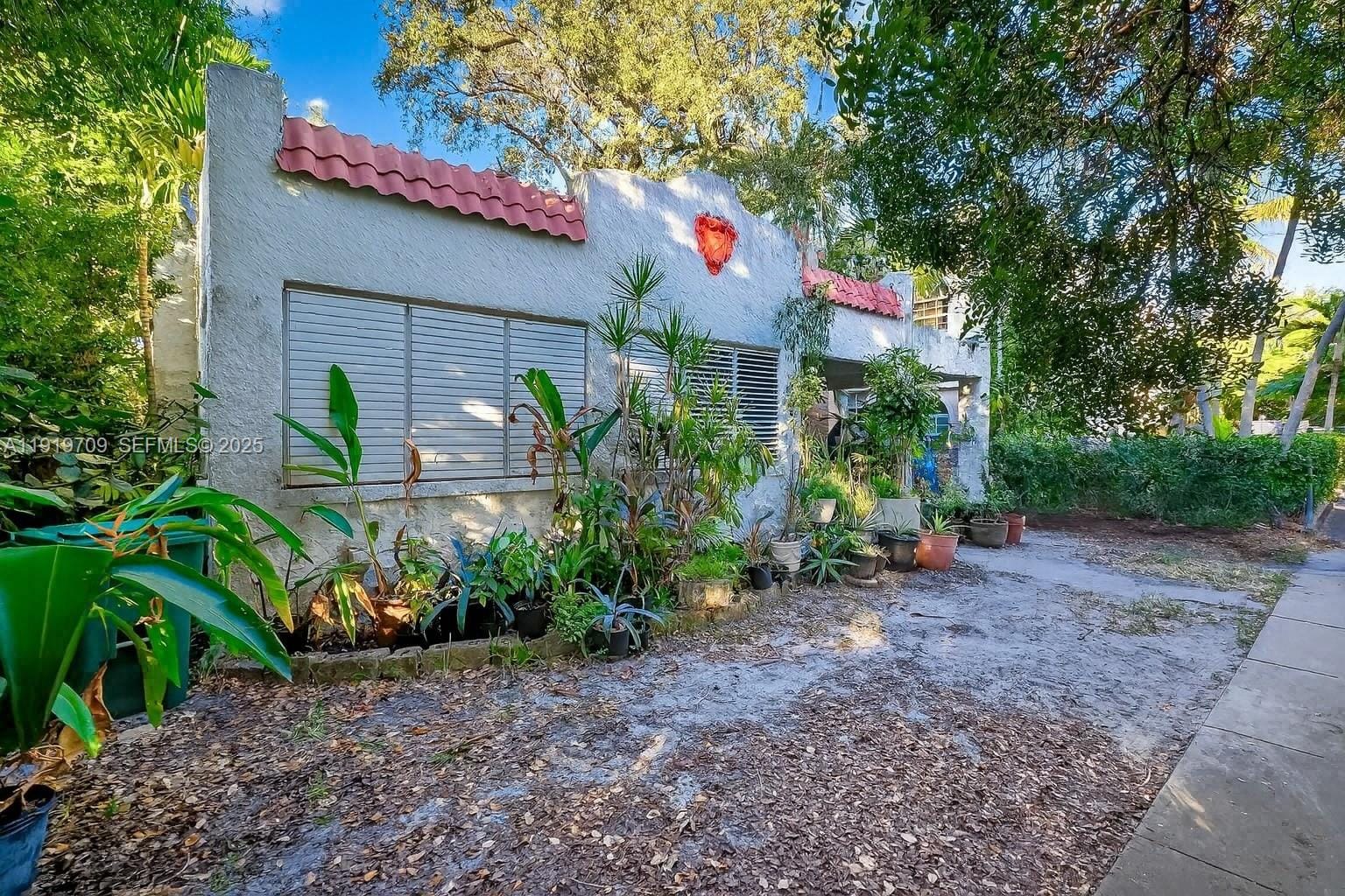 135 NE 43rd Street, Miami, FL 33137