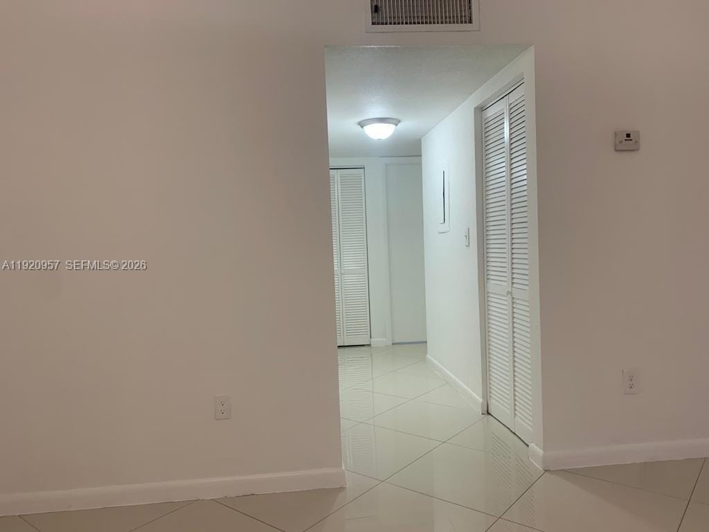 907 NE 199th Street 204 — photo 6