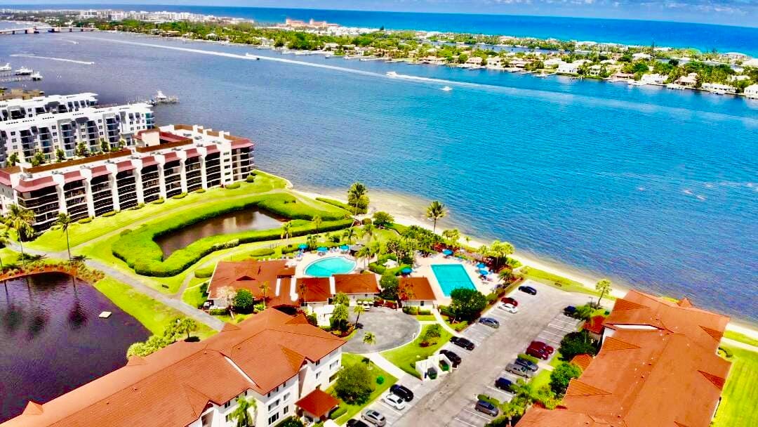 107 Half Moon Circle A3, Hypoluxo, FL 33462 photo 1