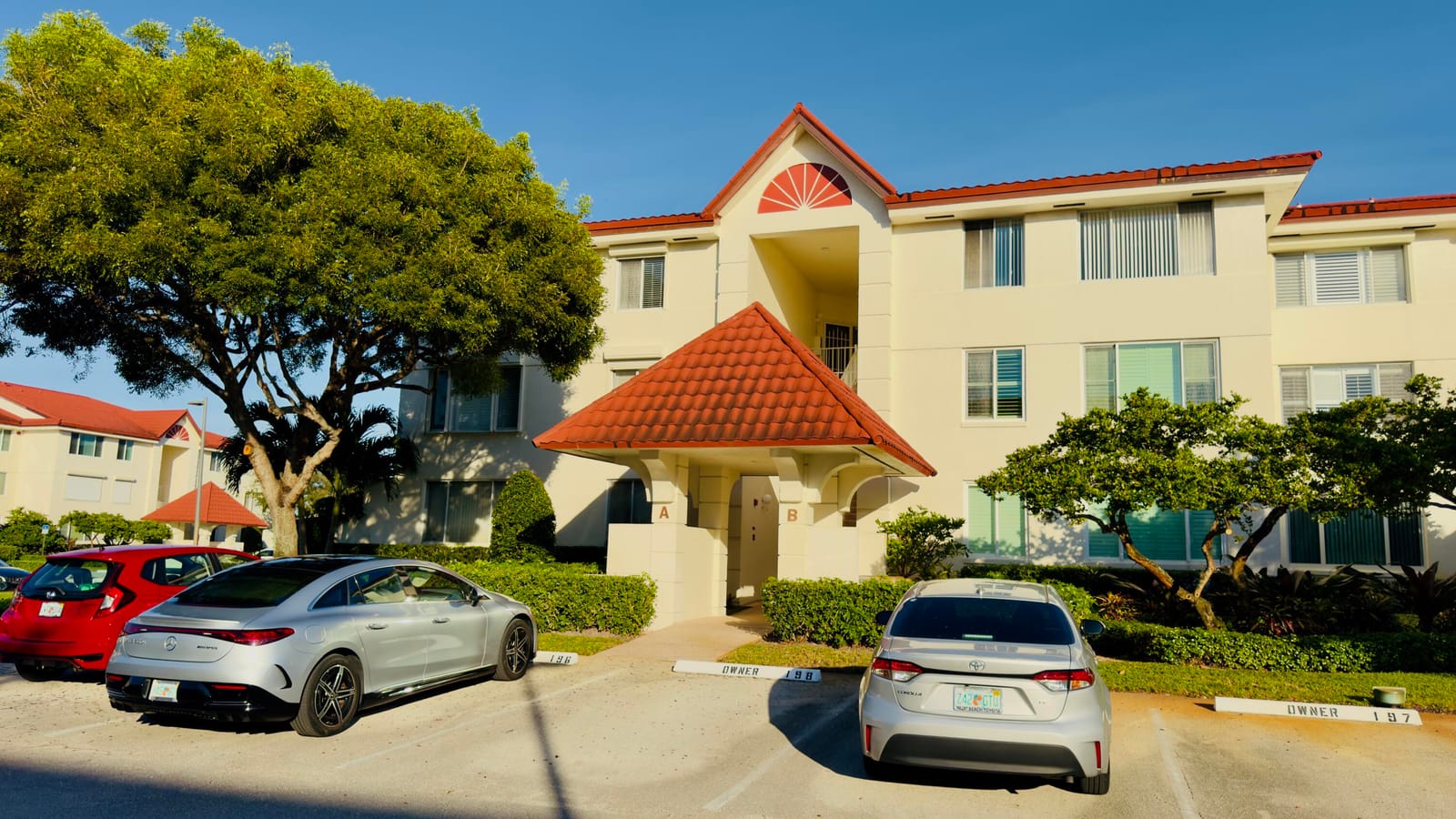 107 Half Moon Circle A3, Hypoluxo, FL 33462 photo 16