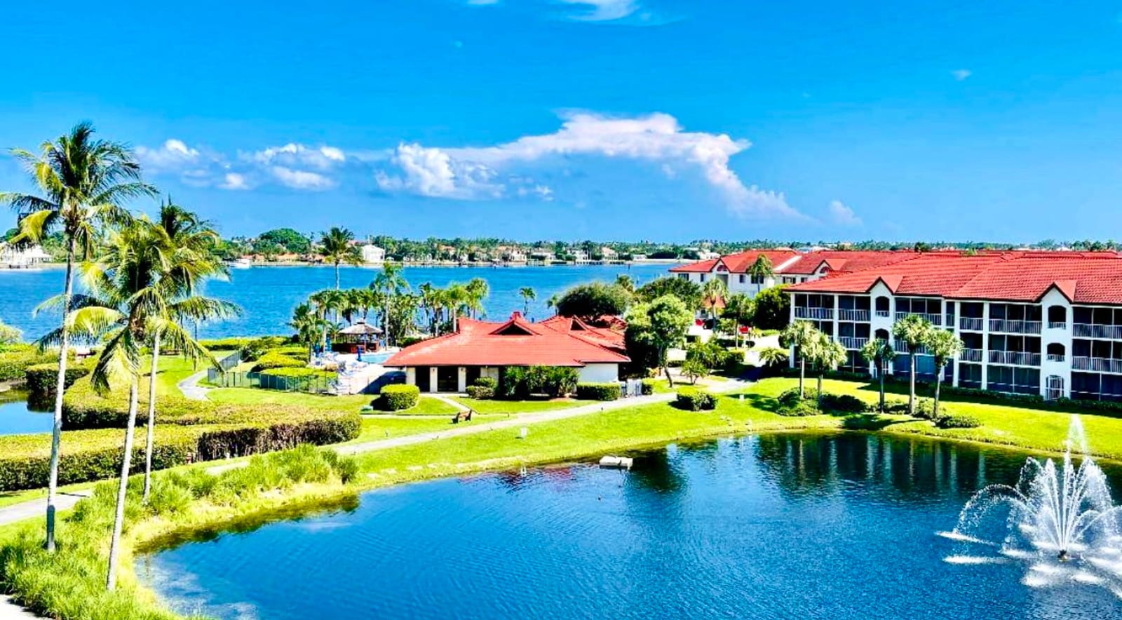 107 Half Moon Circle A3, Hypoluxo, FL 33462 photo 8