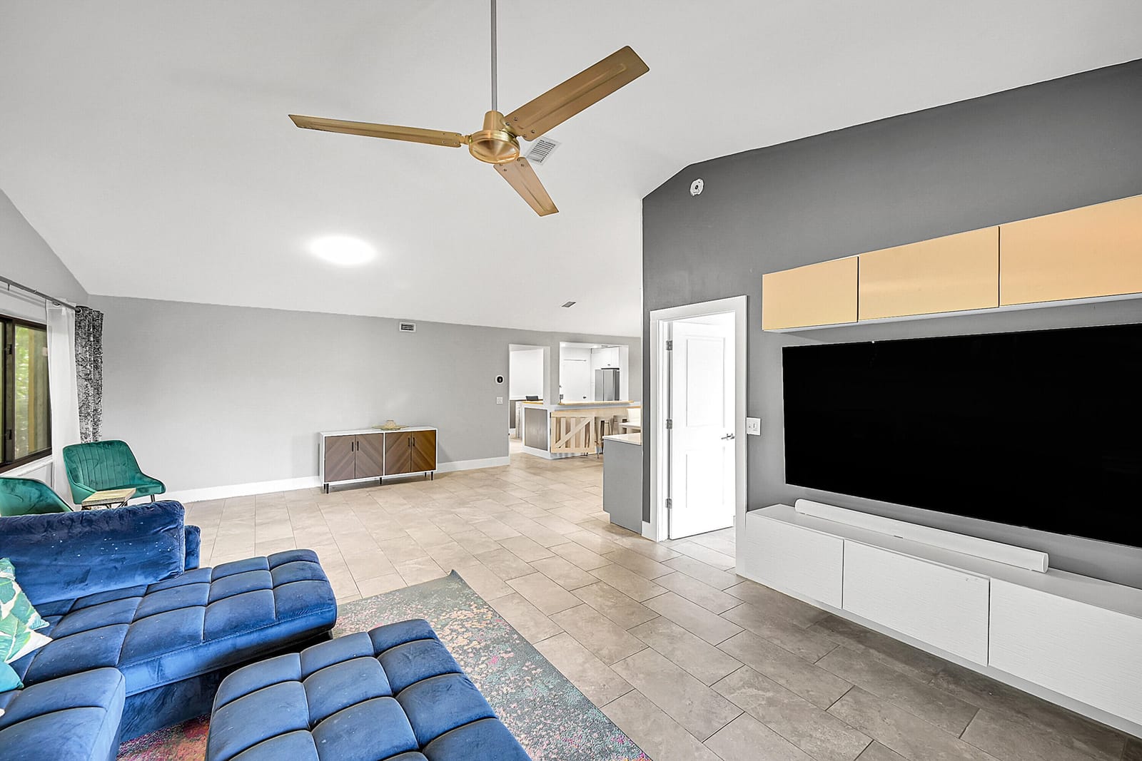 5205 Bolero Circle 5205 — photo 9