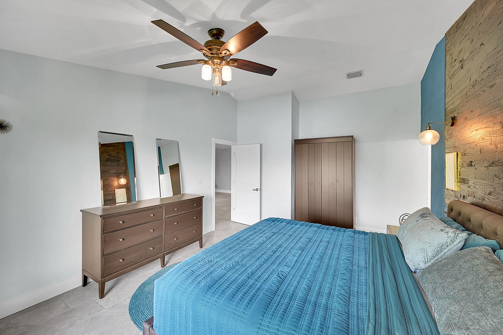 5205 Bolero Circle 5205 — photo 11