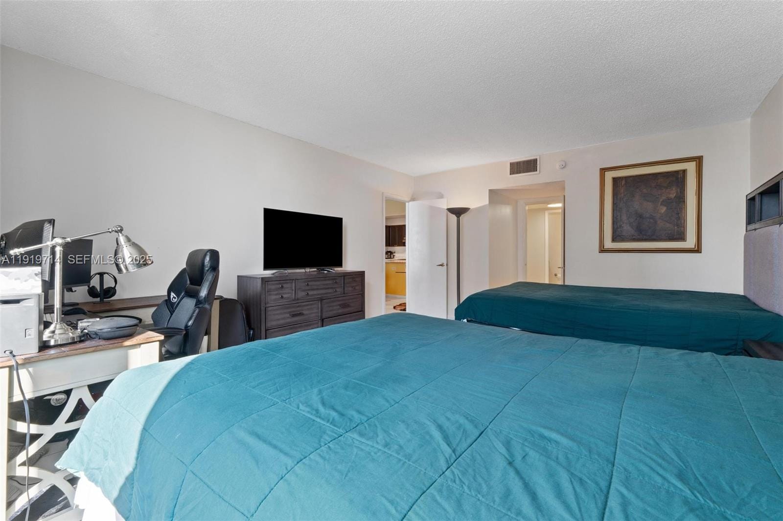 2301 Collins Avenue 802, Miami Beach, FL 33139 photo 22
