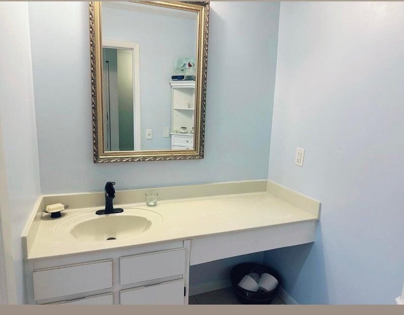 9417 S Ocean Drive 37 — photo 4