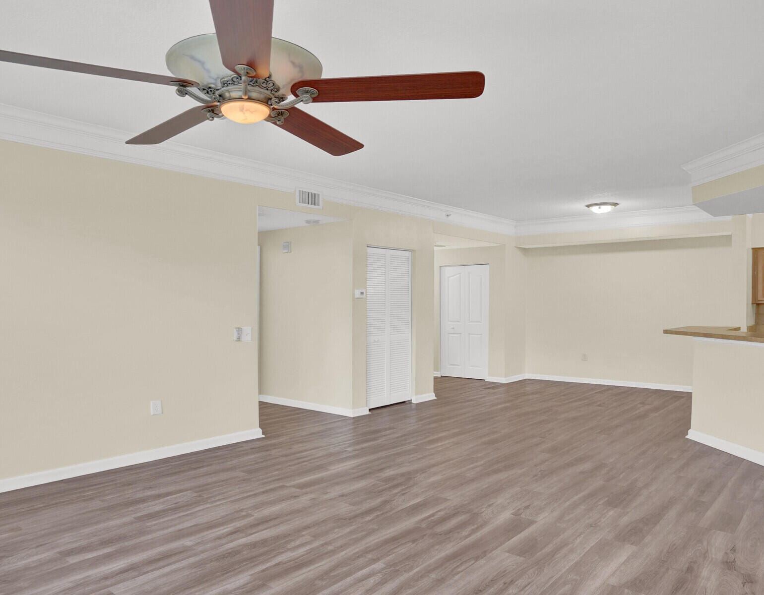 9845 Baywinds Drive 6102, West Palm Beach, FL 33411 photo 9