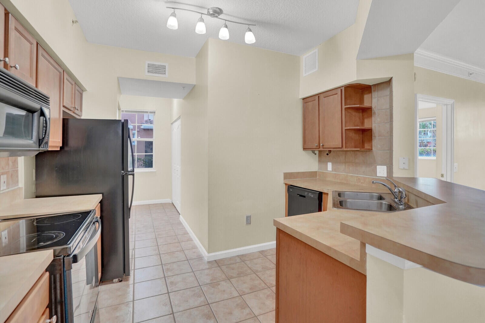 9845 Baywinds Drive 6102, West Palm Beach, FL 33411 photo 10