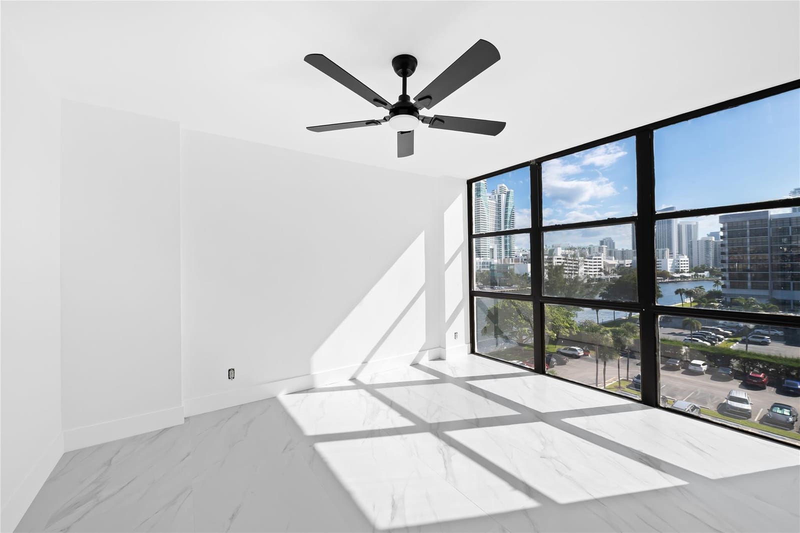 800 Parkview Drive 718, Hallandale Beach, FL 33009 photo 18