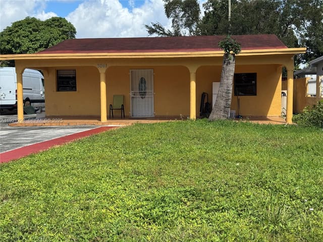 3041 NW 95th Terrace, Miami, FL 33147