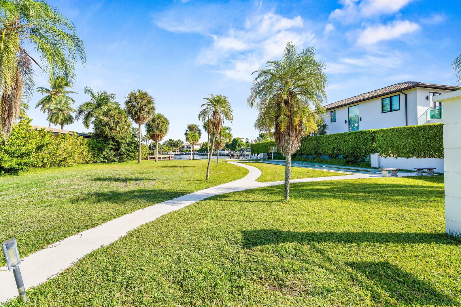 580 Egret Drive 123 — photo 2