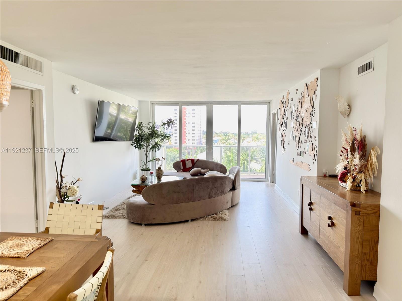 3140 S Ocean Drive 512 — photo 3