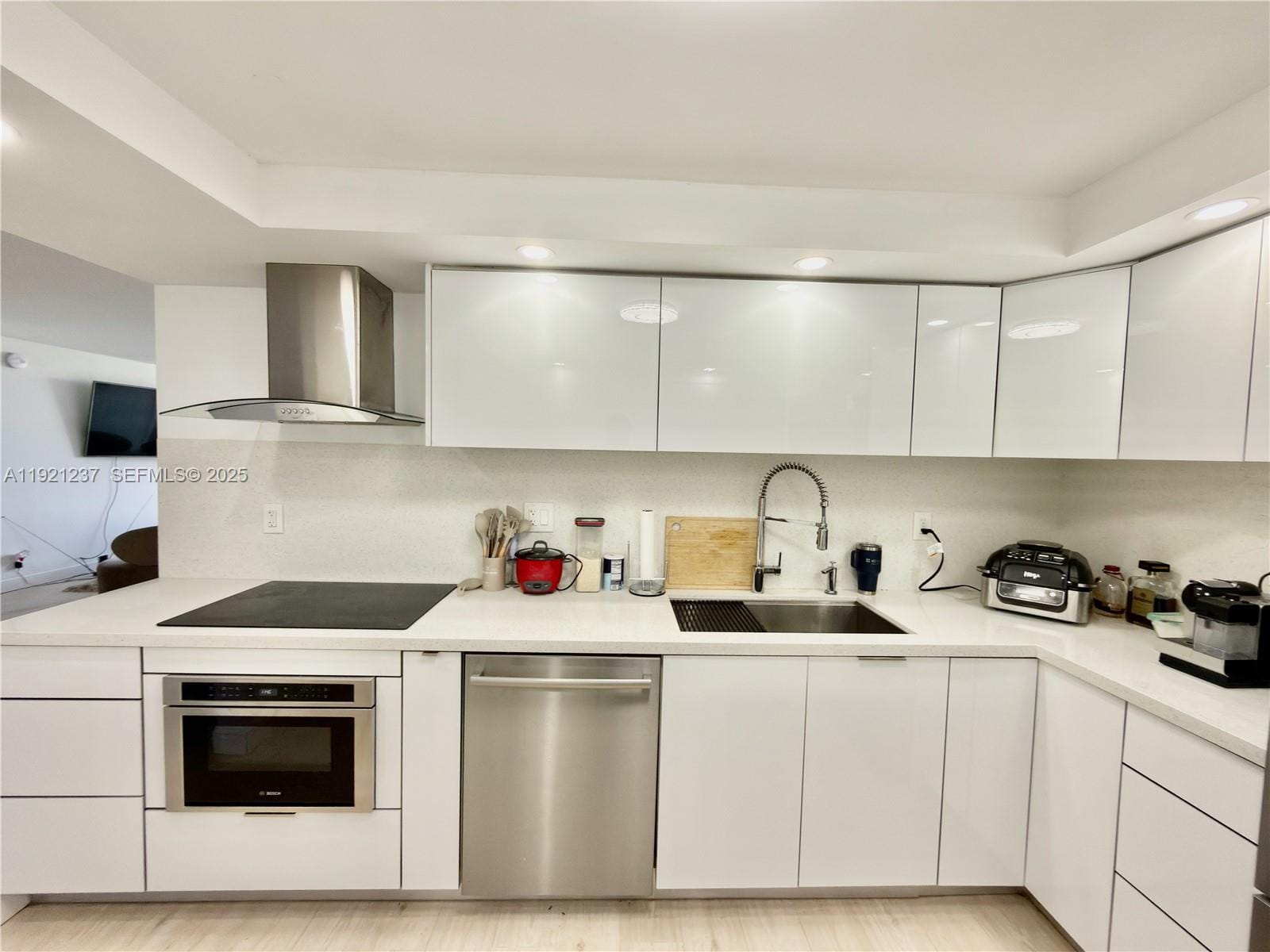 3140 S Ocean Drive 512 — photo 9
