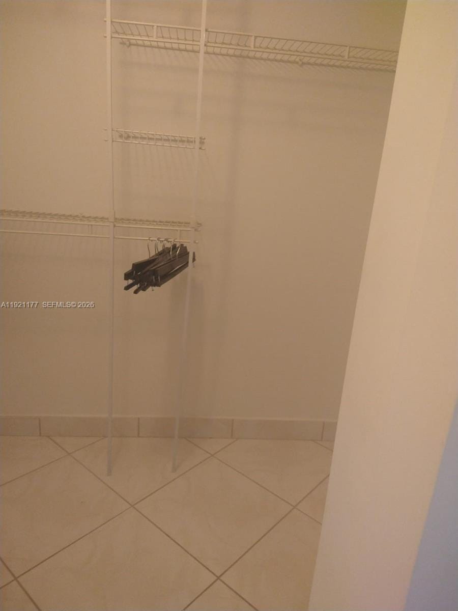9341 SE Collins Avenue 303 — photo 12