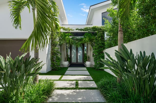 4444 Washington Road, Worth Court, West Palm Beach, FL