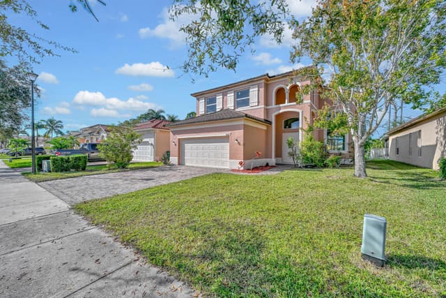 5557 Spanish River Road, Fort Pierce, FL 34951