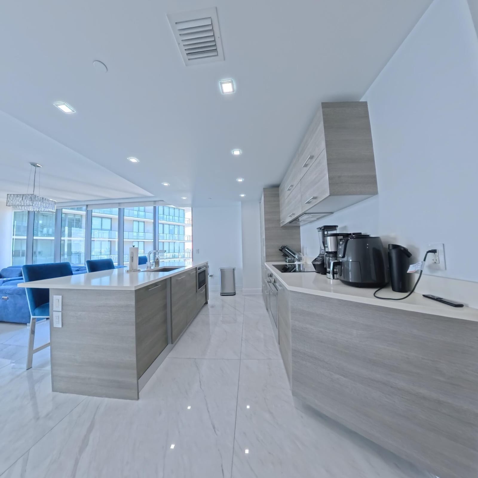 650 NE 32nd Street 1601, Miami, FL 33137 photo 18