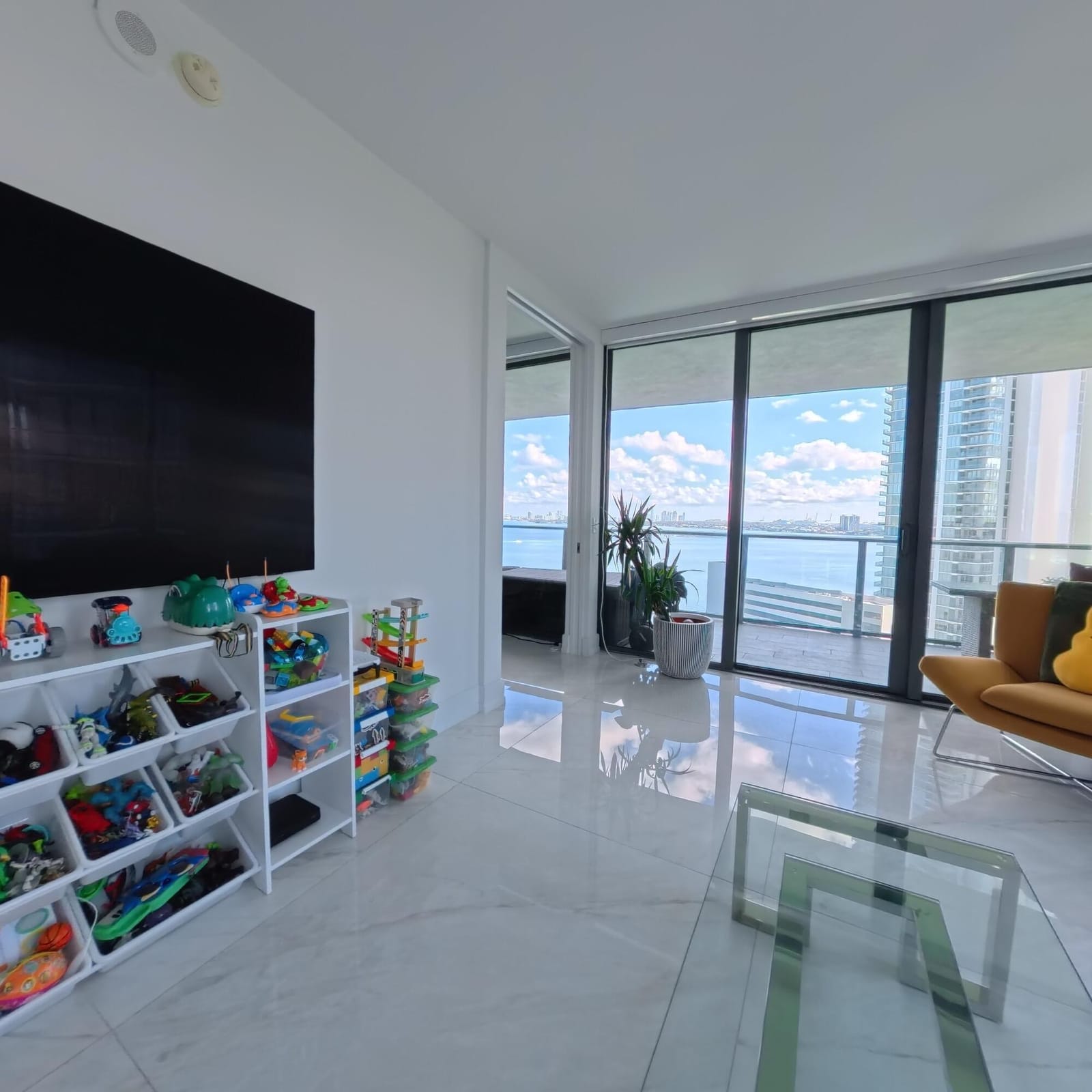 650 NE 32nd Street 1601, Miami, FL 33137 photo 8