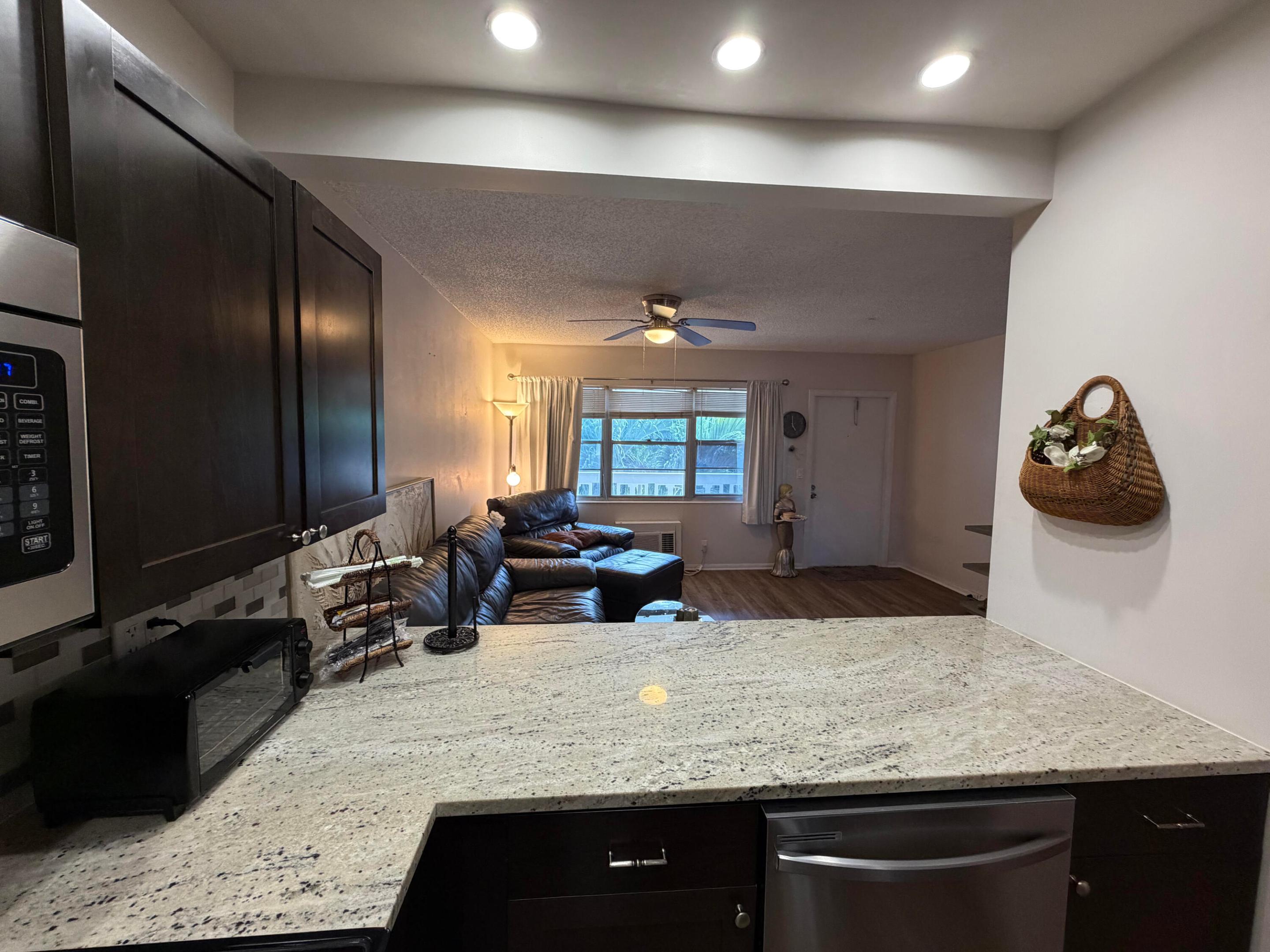 107 Prescott E — photo 4