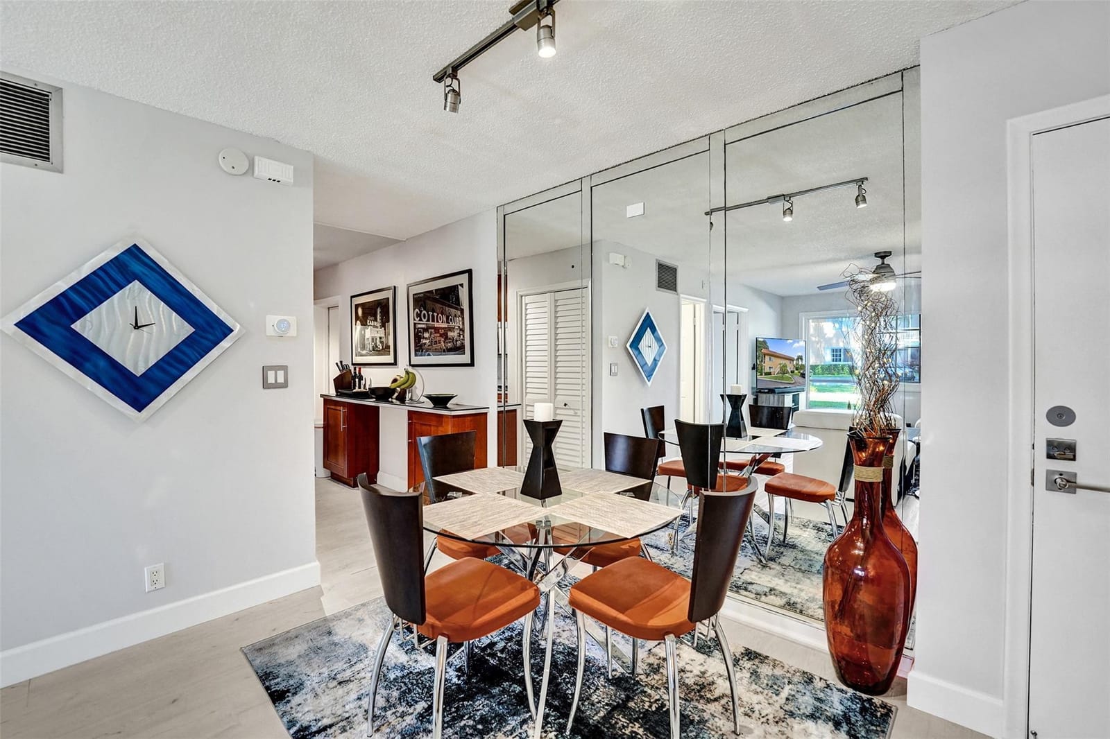 1930 NE 2nd Avenue 102L, Wilton Manors, FL 33305 photo 16