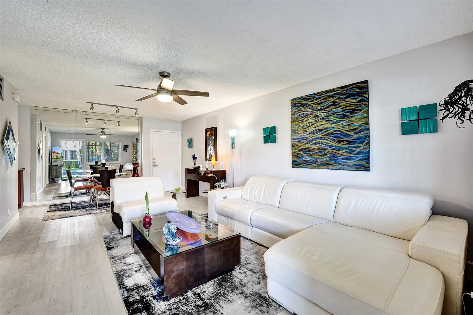 1930 NE 2nd Avenue 102L, Wilton Manors, FL 33305 photo 21