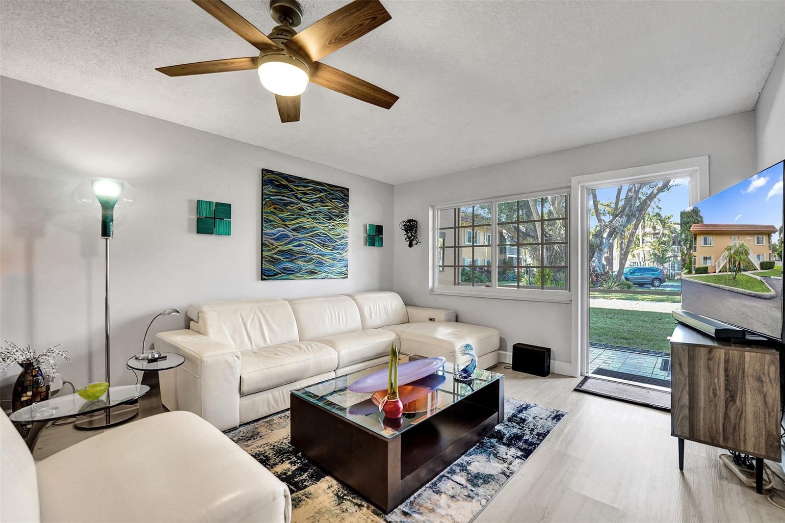 1930 NE 2nd Avenue 102L, Wilton Manors, FL 33305 photo 23
