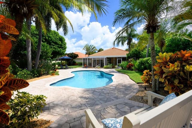 174 Hampton Circle, Jupiter, FL 33458