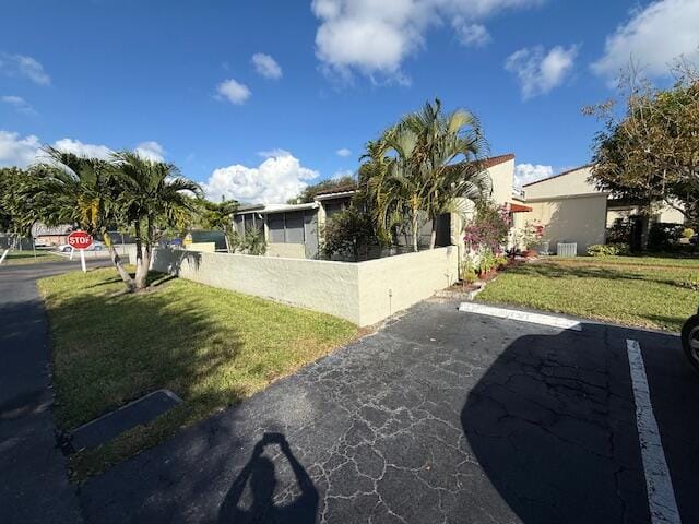 2528 Boundbrook Drive S 101, Palm Springs, FL 33406 photo 16