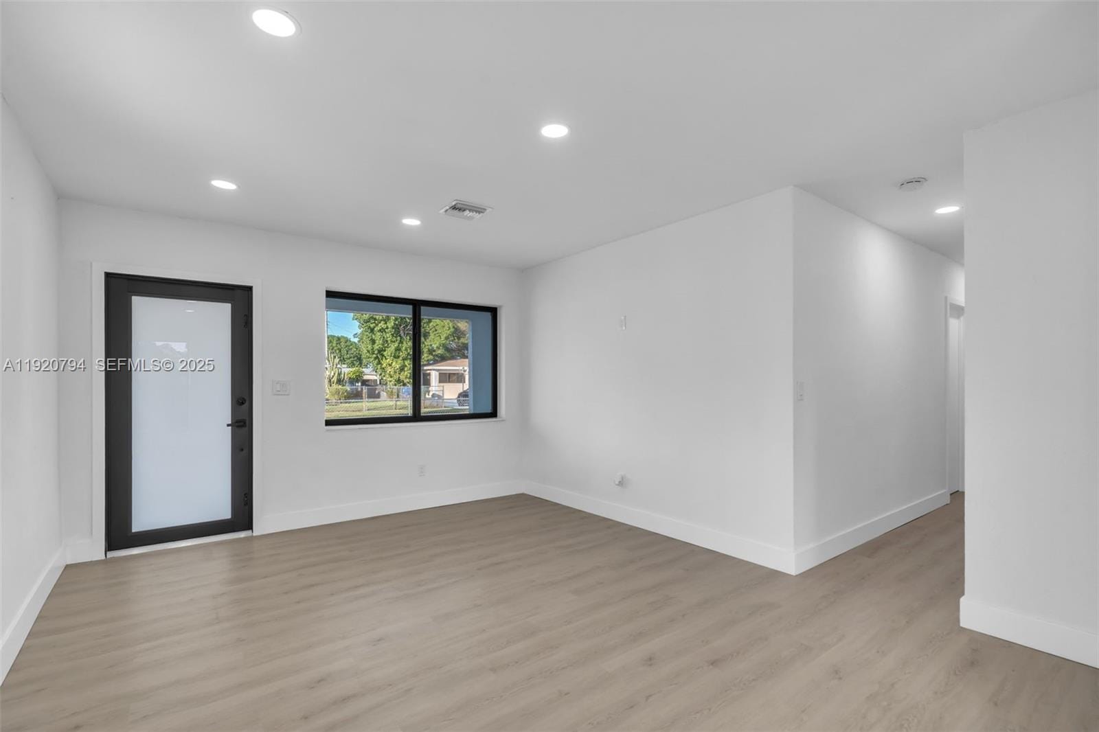 3310 NW 172nd Terrace, Miami Gardens, FL 33056 photo 7