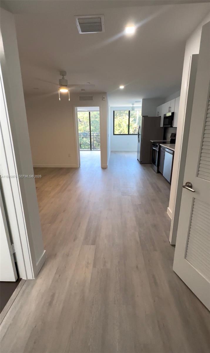 20 NE 19th Avenue 302, Pompano Beach, FL 33060, Pompano Beach