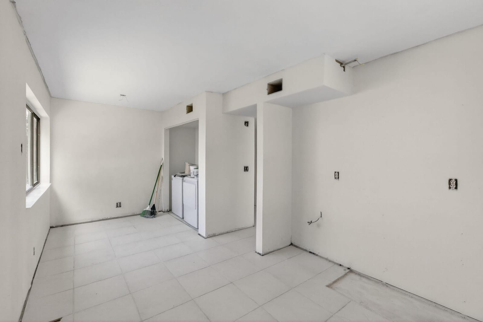 5771 Fairway Park Court 205, Boynton Beach, FL 33437 photo 16