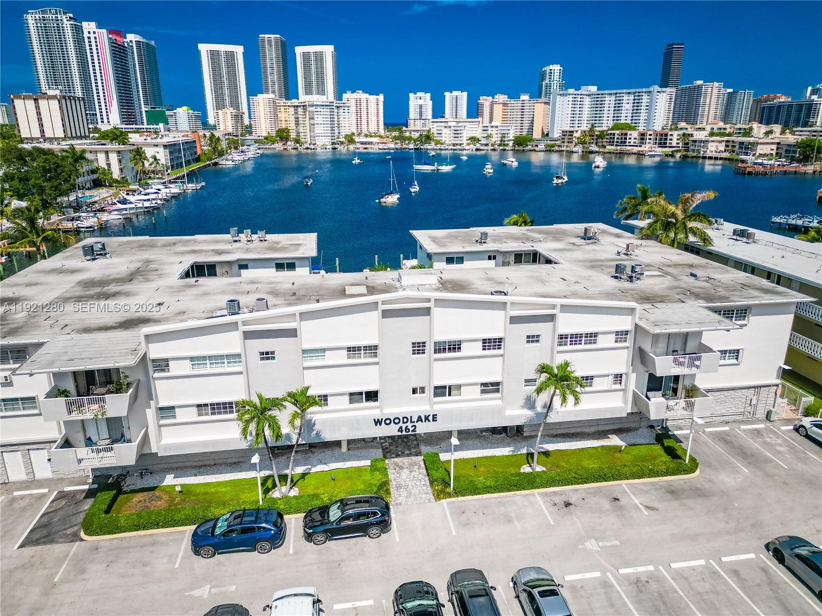 462 Golden Isles Drive 305, Hallandale Beach, FL 33009, Hallandale Beach