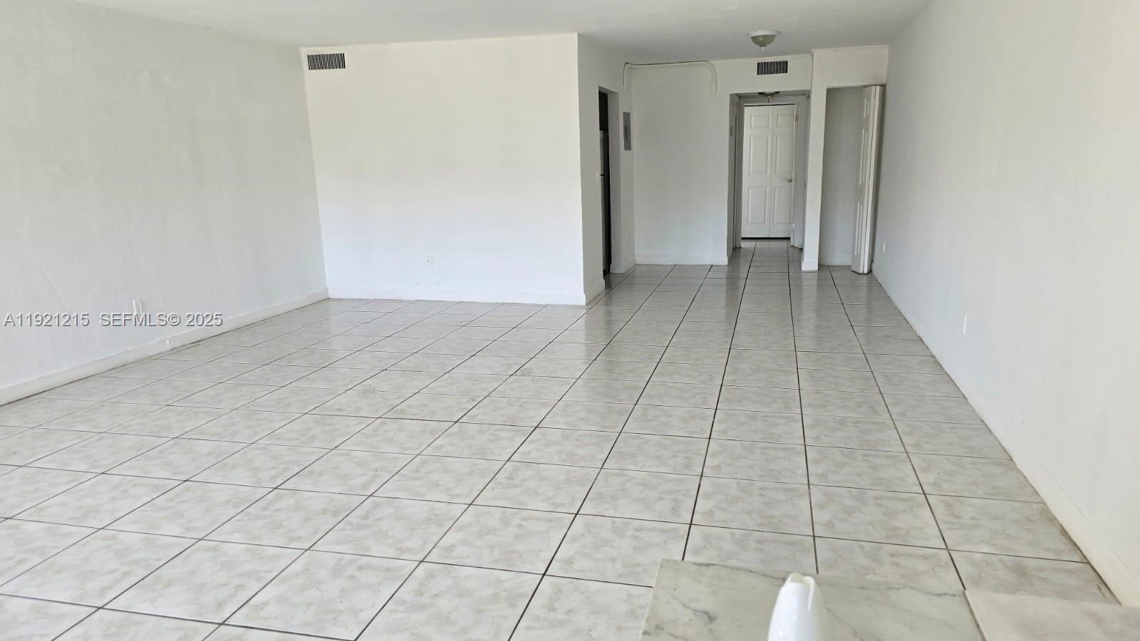 1885 NE 121st Street 17, North Miami, FL 33181, North Miami
