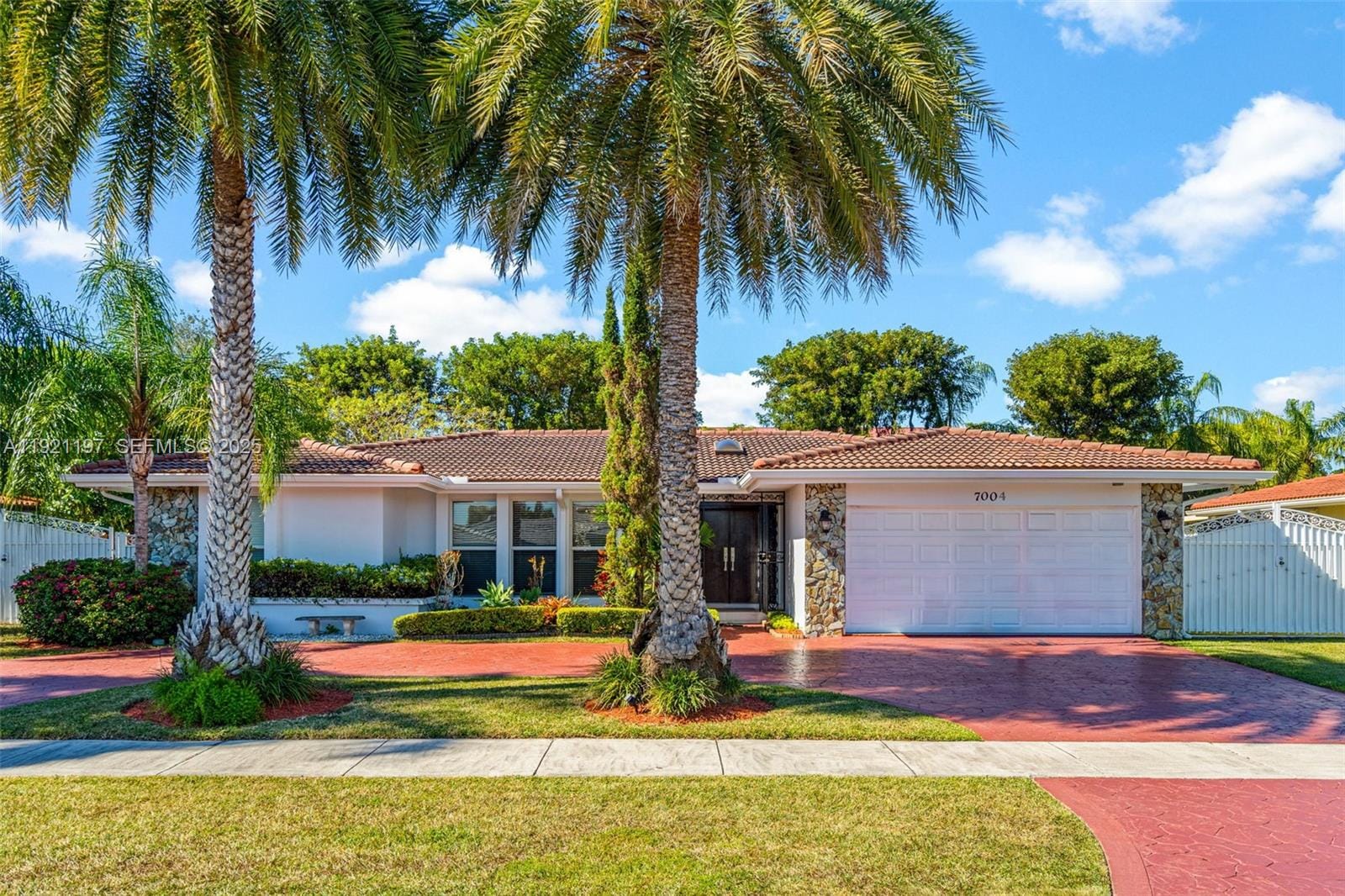 7004 SW 139th Place, Miami, FL 33183 photo 2