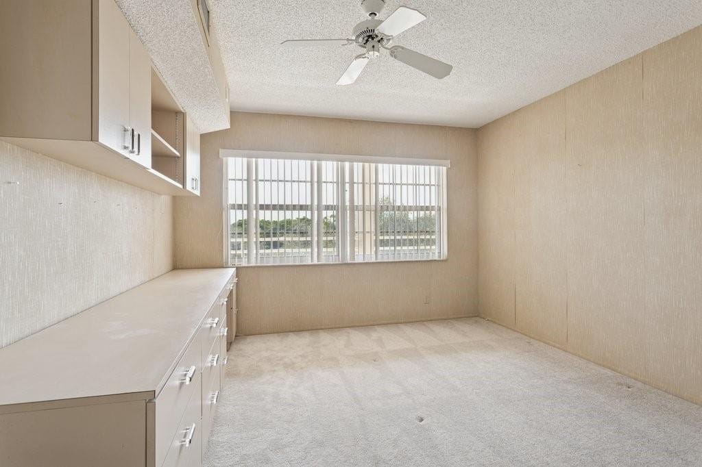 3960 Oaks Clubhouse Drive 502 — photo 12